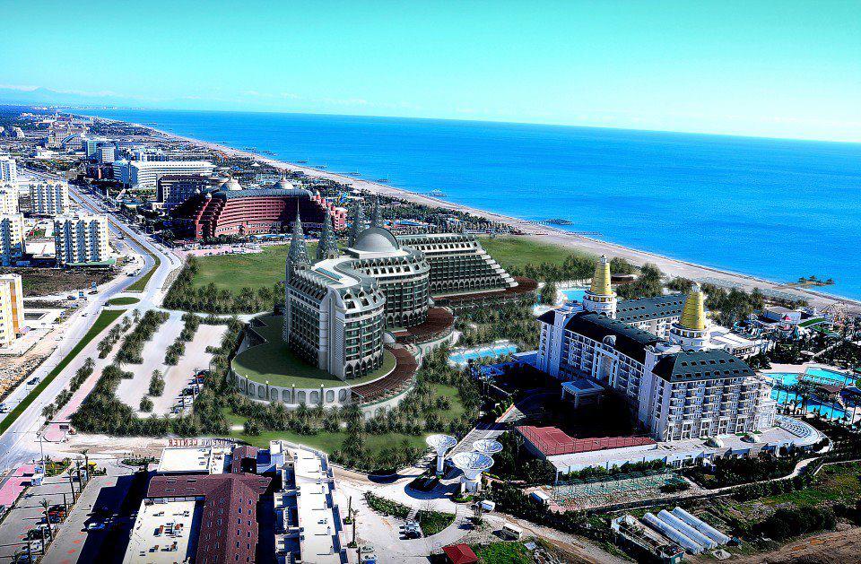 Delphin Imperial Hotel