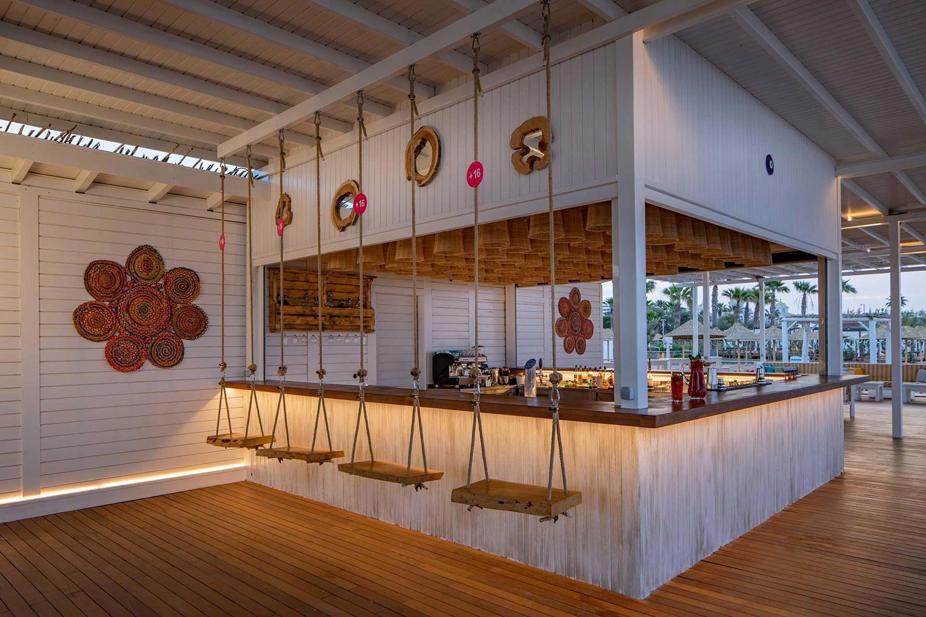 Lara Barut Collection