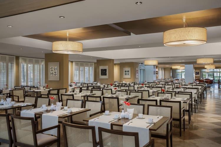 Lara Barut Collection