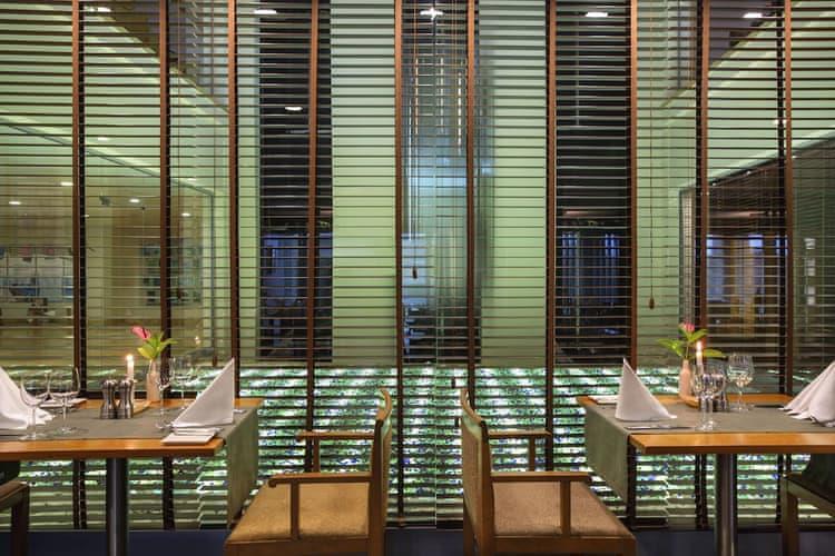 Lara Barut Collection