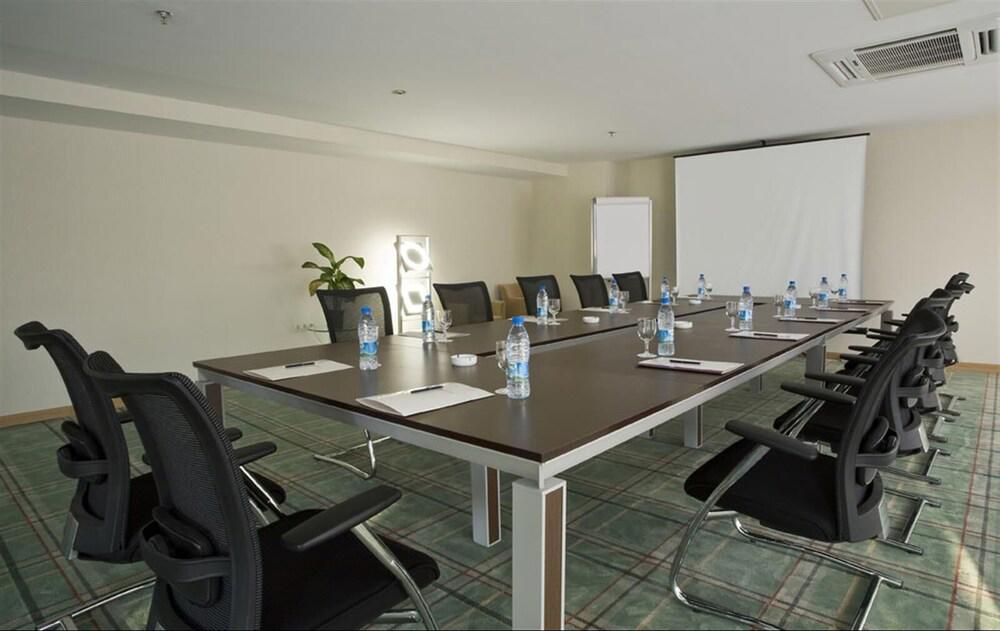 Jura Hotels Afyon Termal