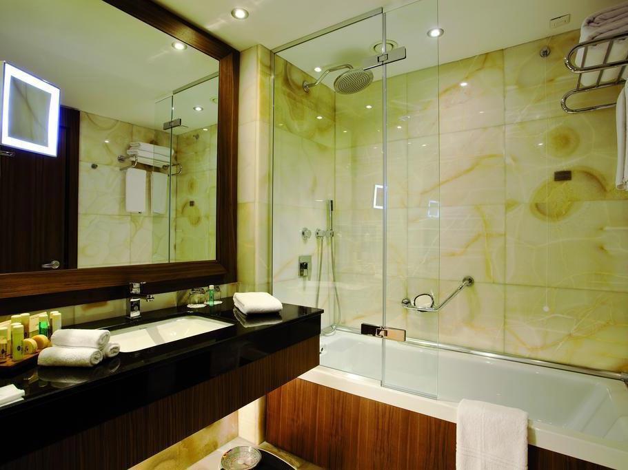 Crowne Plaza Harbiye