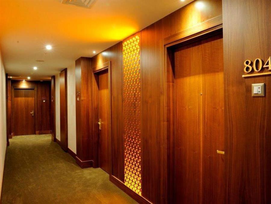 Ramada Hotel & Suites by Wyndham Istanbul Atakoy