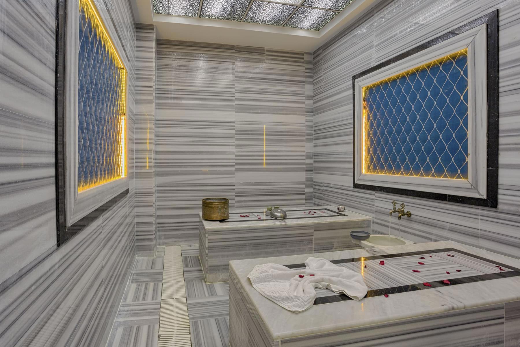 Grand Özgül Thermal Holiday Village