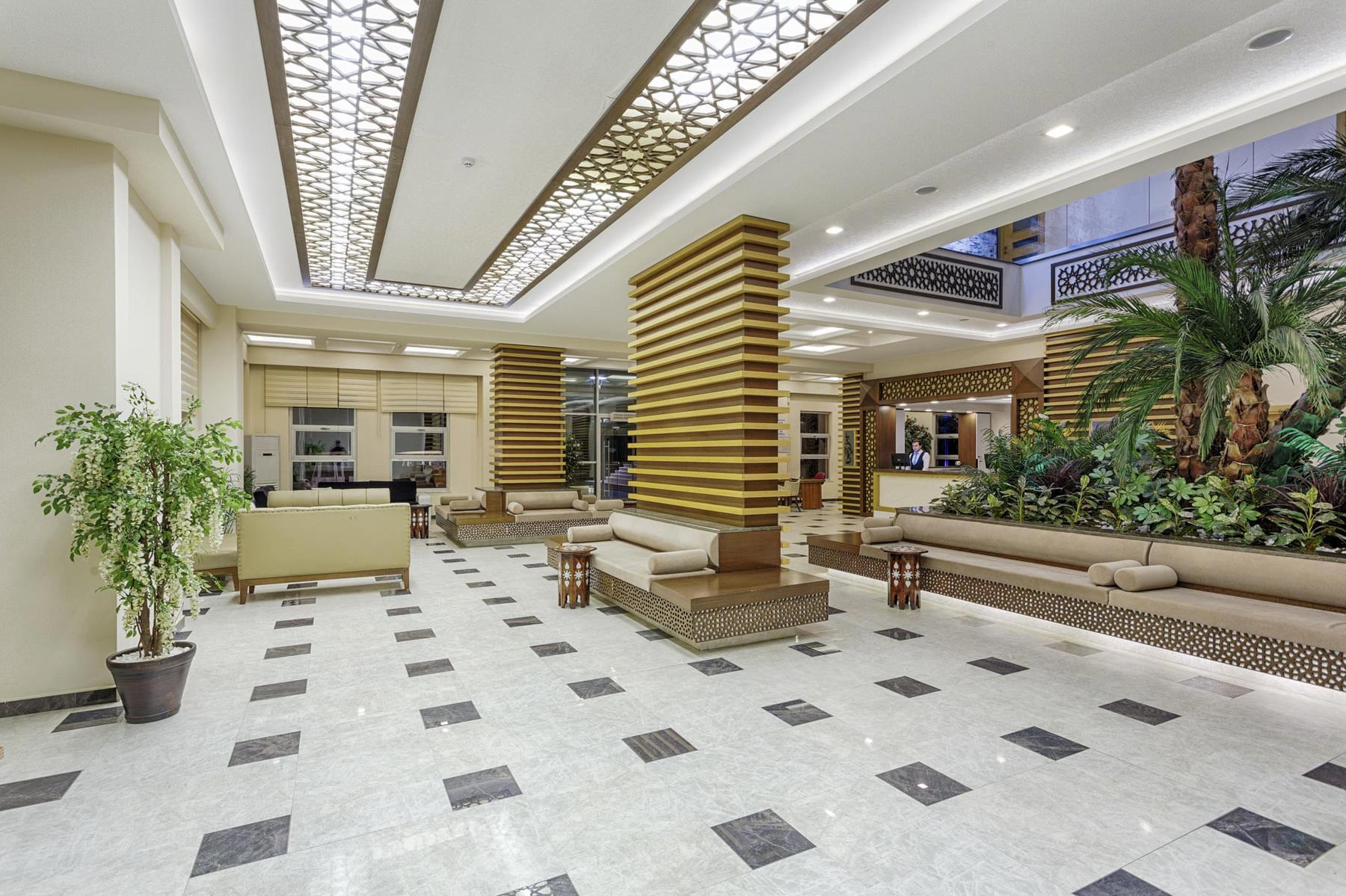 Grand Özgül Thermal Holiday Village