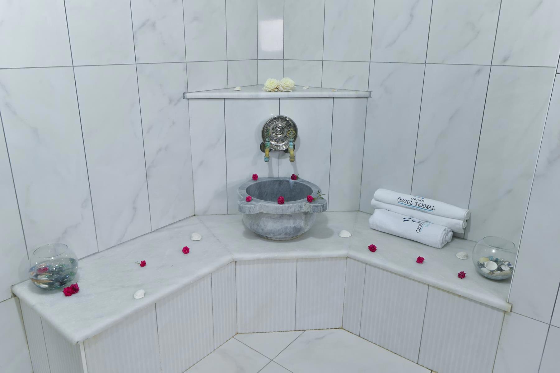 Grand Özgül Thermal Holiday Village