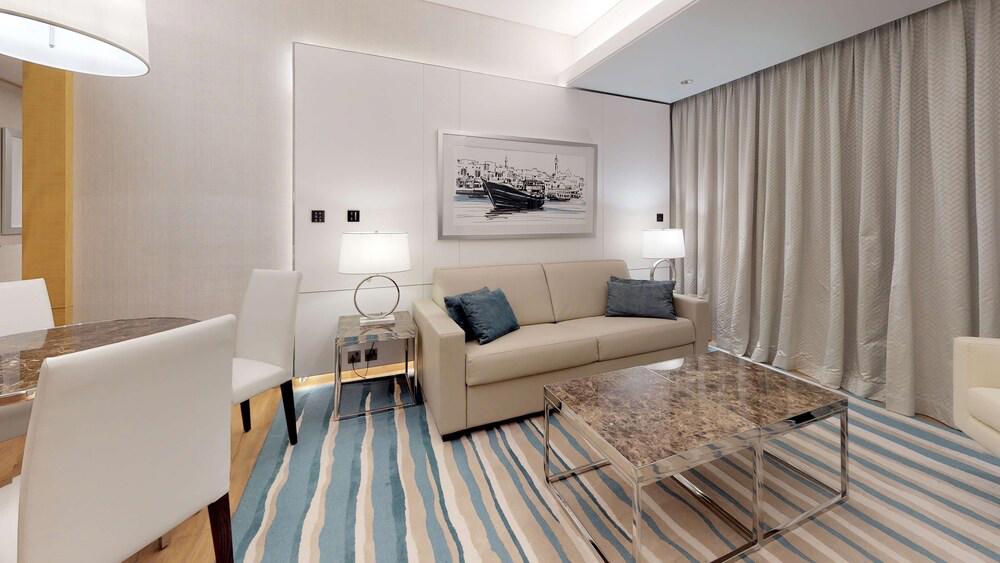 Hilton Dubai Palm Jumeirah