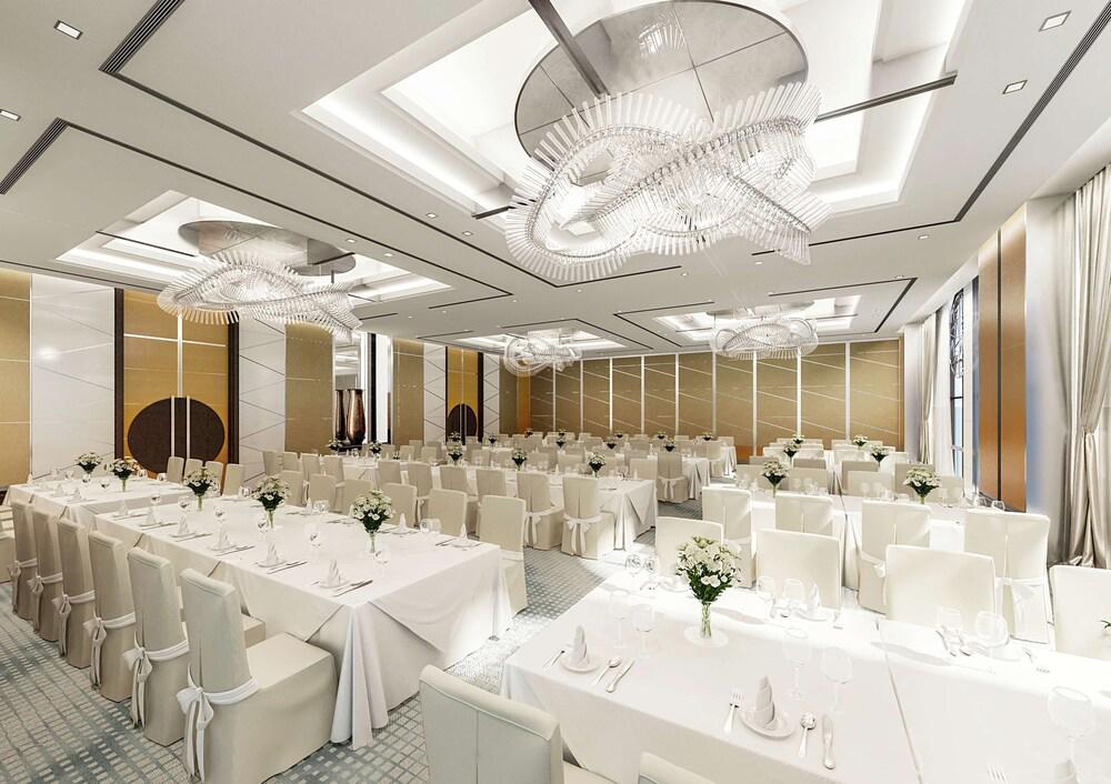 Hilton Dubai Palm Jumeirah