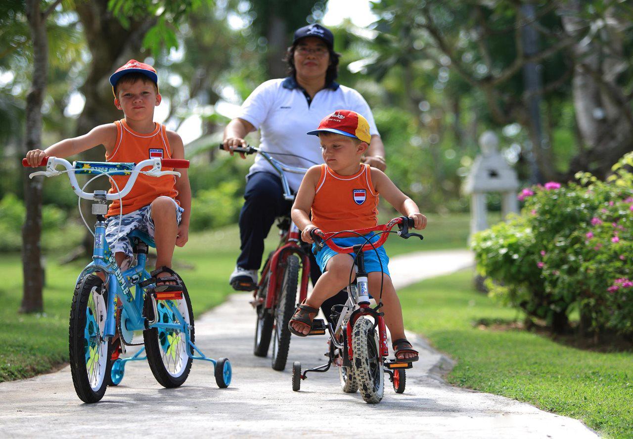 Nusa Dua Beach Hotel & Spa