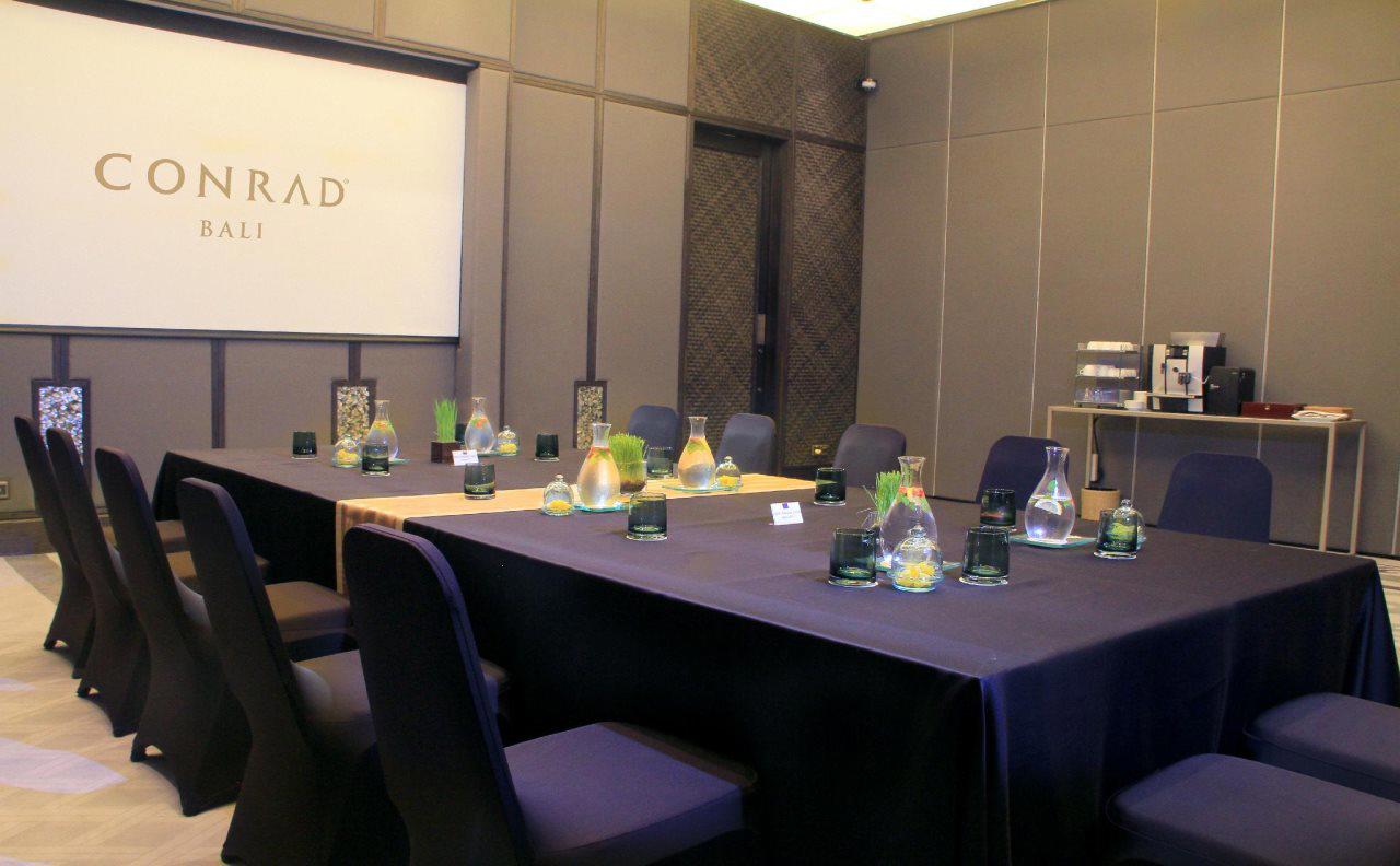 Conrad Bali