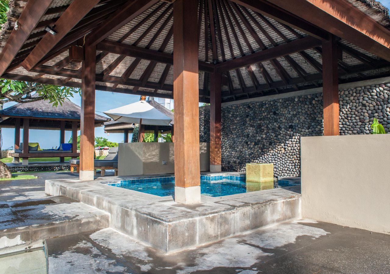 Bali Niksoma Boutique Beach Resort