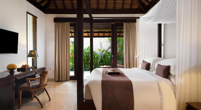 Bali Niksoma Boutique Beach Resort