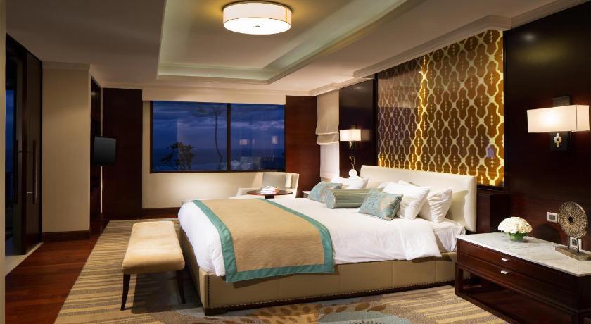 Samabe Bali Suites & Villas