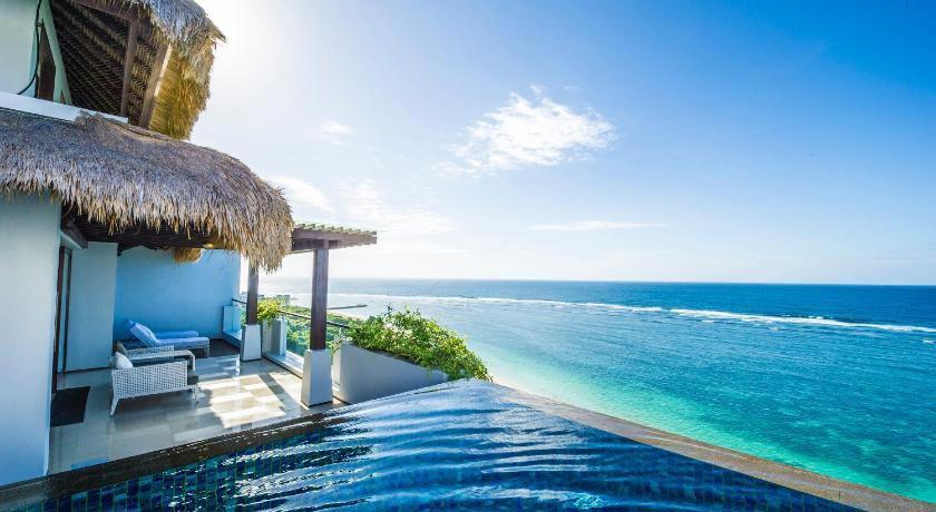 Samabe Bali Suites & Villas