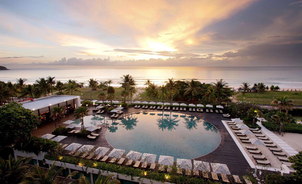 Pullman Phuket Karon Beach Resort