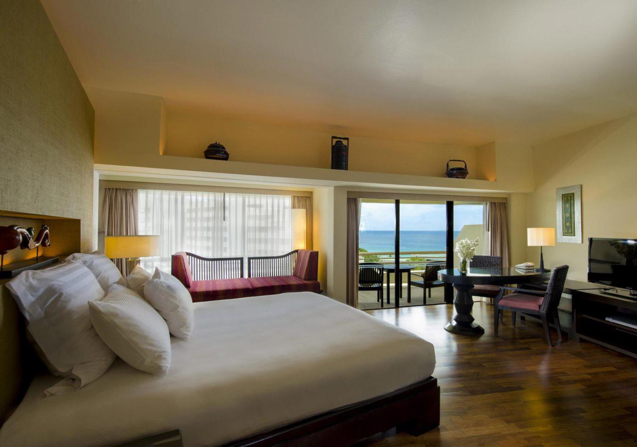 Pullman Phuket Karon Beach Resort