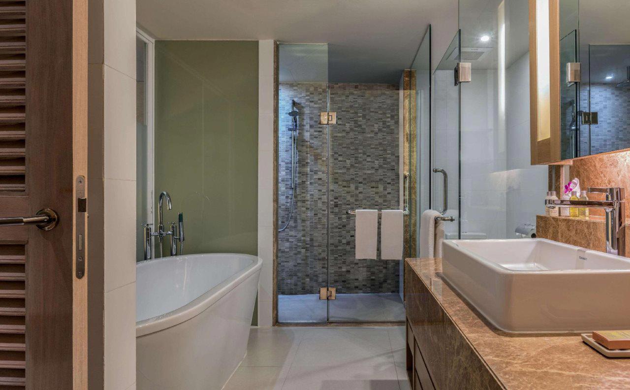 Pullman Phuket Karon Beach Resort