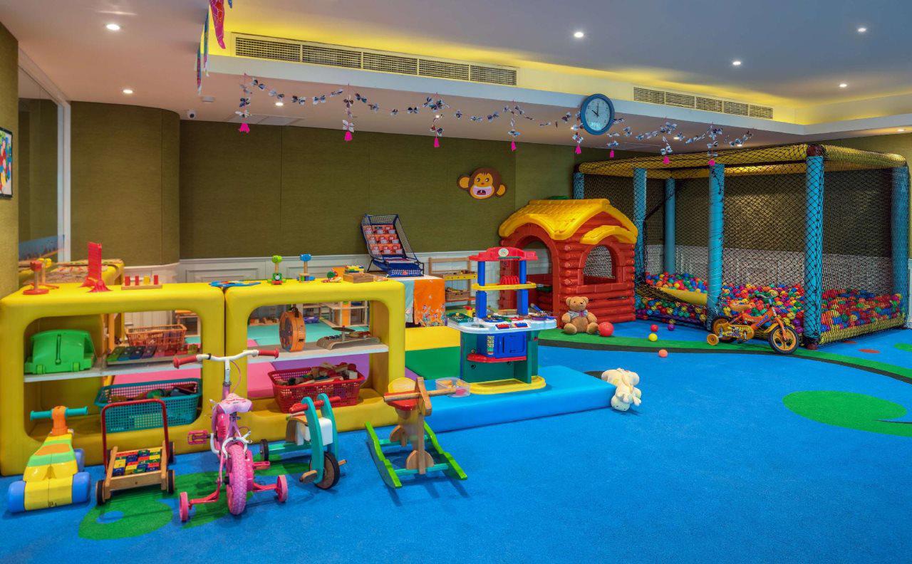 Pullman Phuket Karon Beach Resort