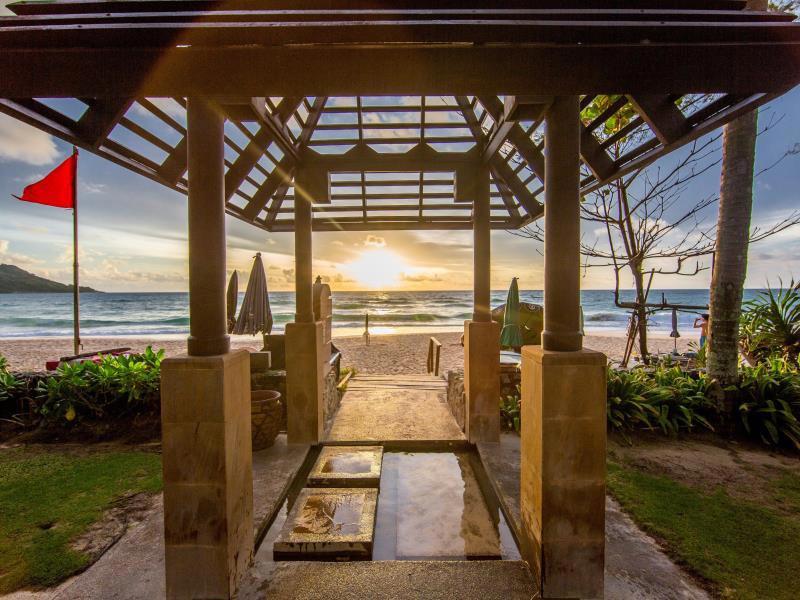 Katathani Phuket Beach Resort
