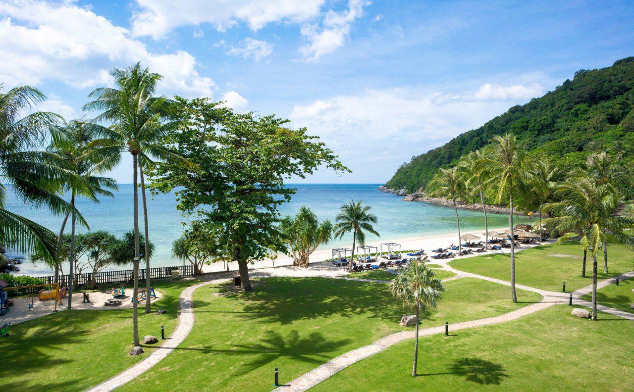 Phuket Marriott Resort & Spa, Merlin Beach