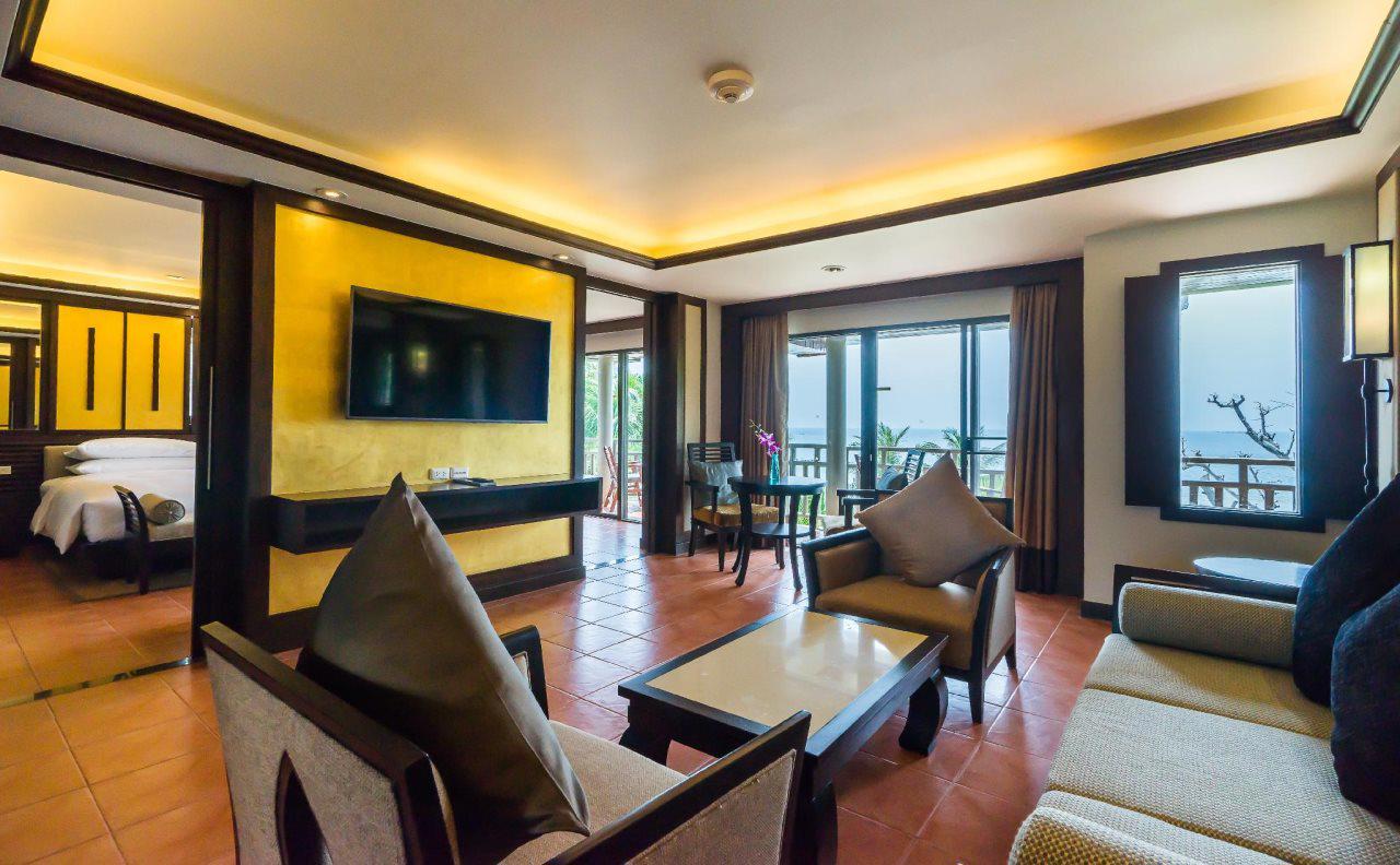 Phuket Marriott Resort & Spa, Merlin Beach