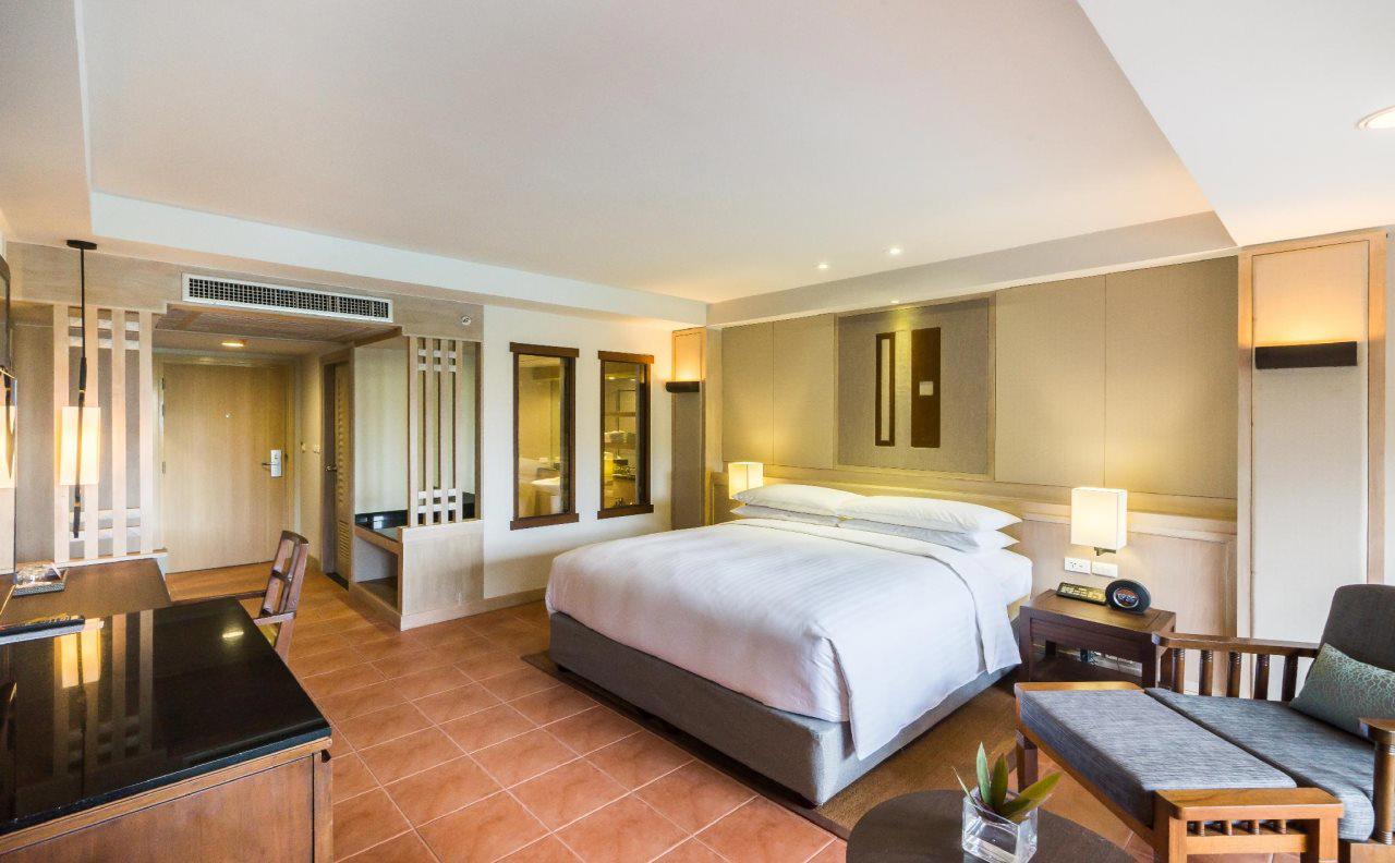 Phuket Marriott Resort & Spa, Merlin Beach