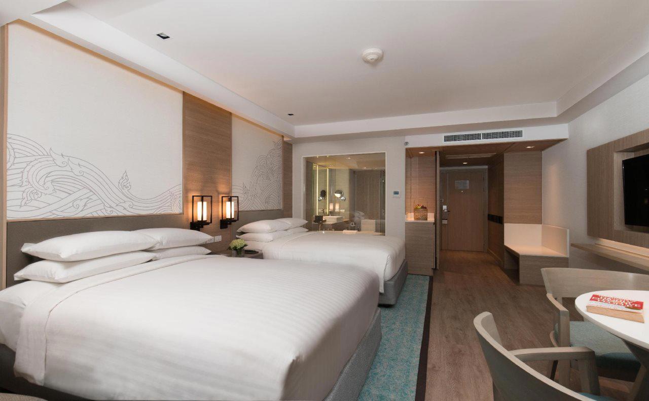 Phuket Marriott Resort & Spa, Merlin Beach