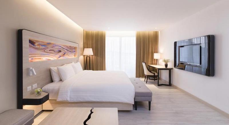 Novotel Phuket City Phokeethra