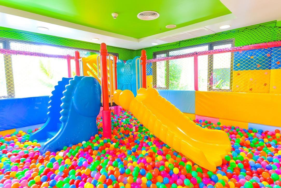 Radisson Resort and Suites Phuket