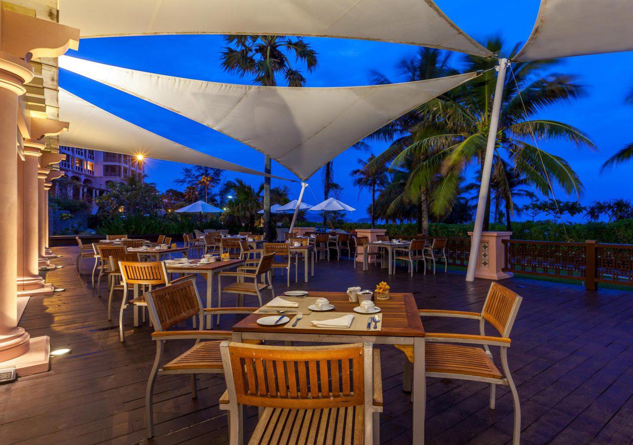 Centara Grand Beach Resort Phuket