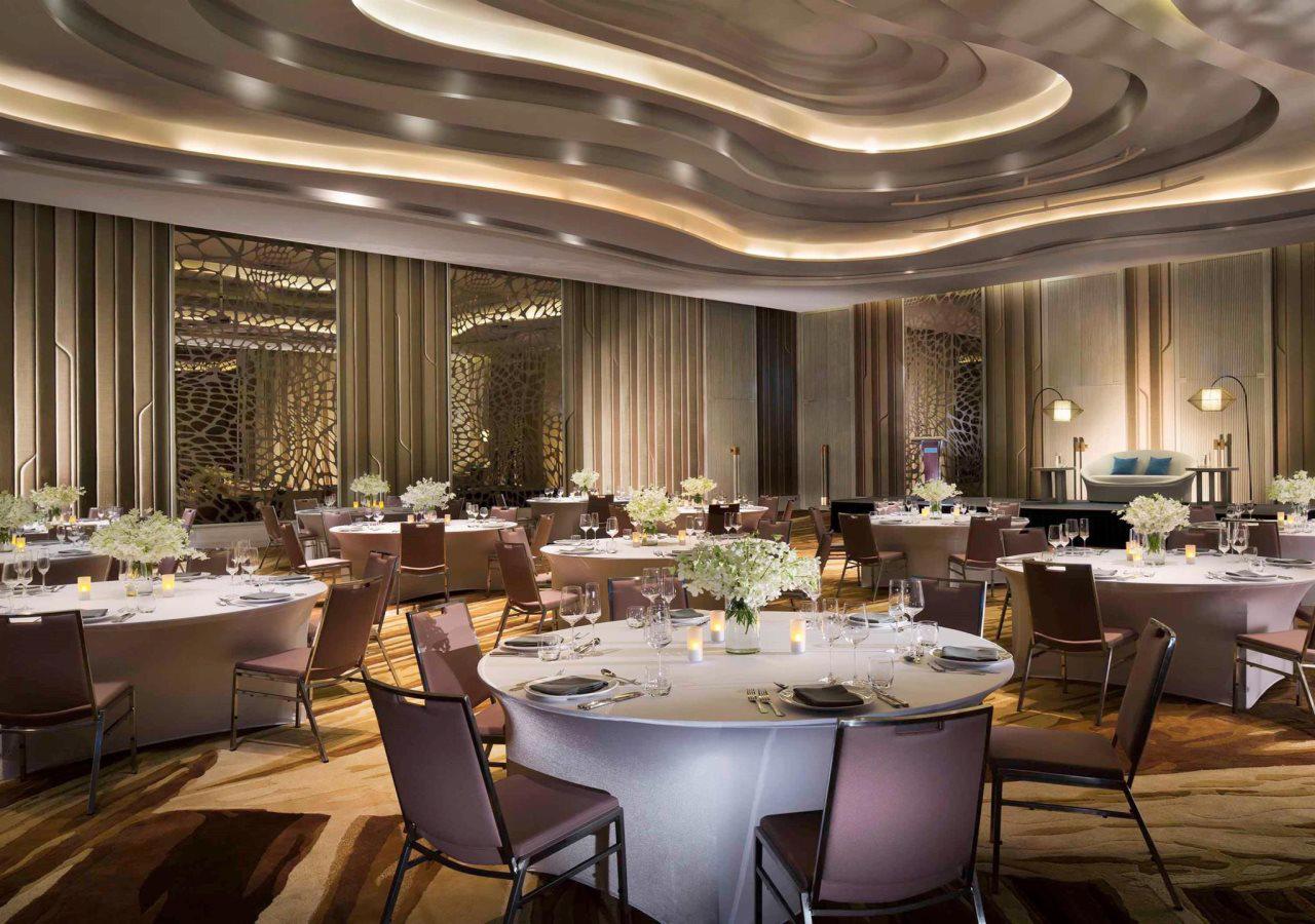 Pullman Phuket Arcadia Naithon Beach