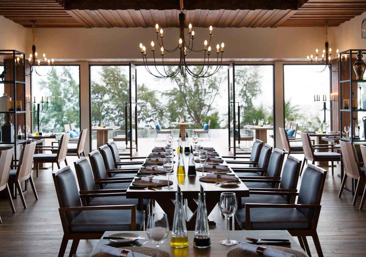 Pullman Phuket Arcadia Naithon Beach