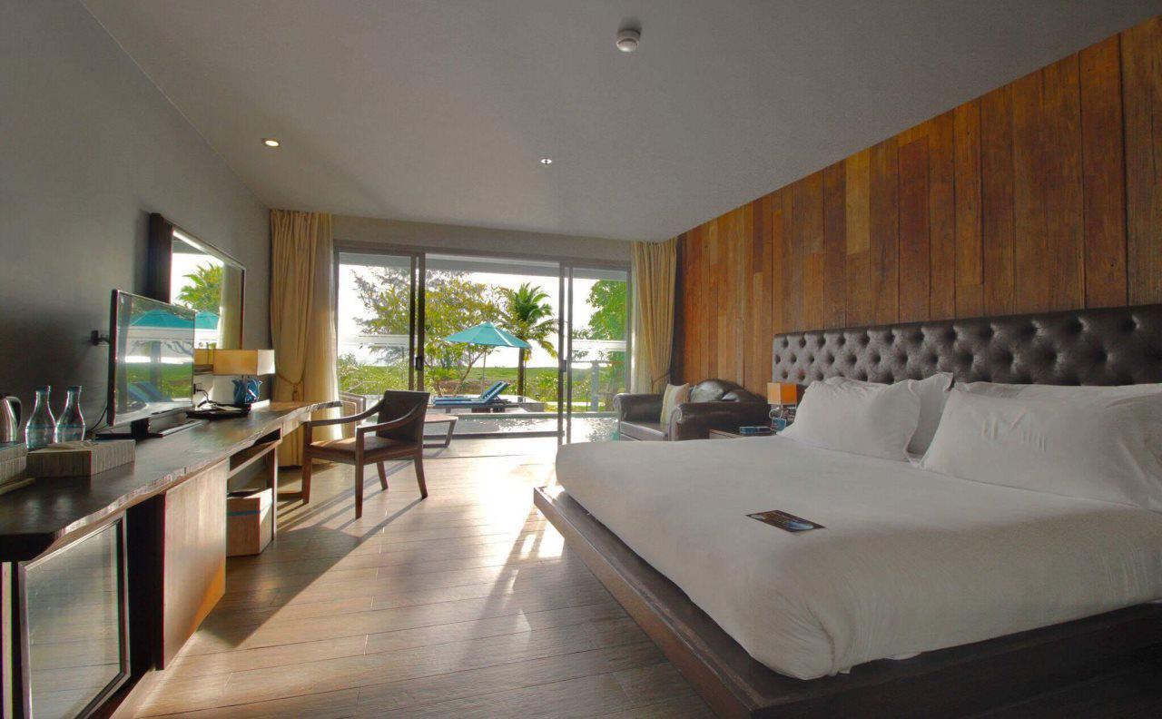 Le Coral Hideaway Beyond