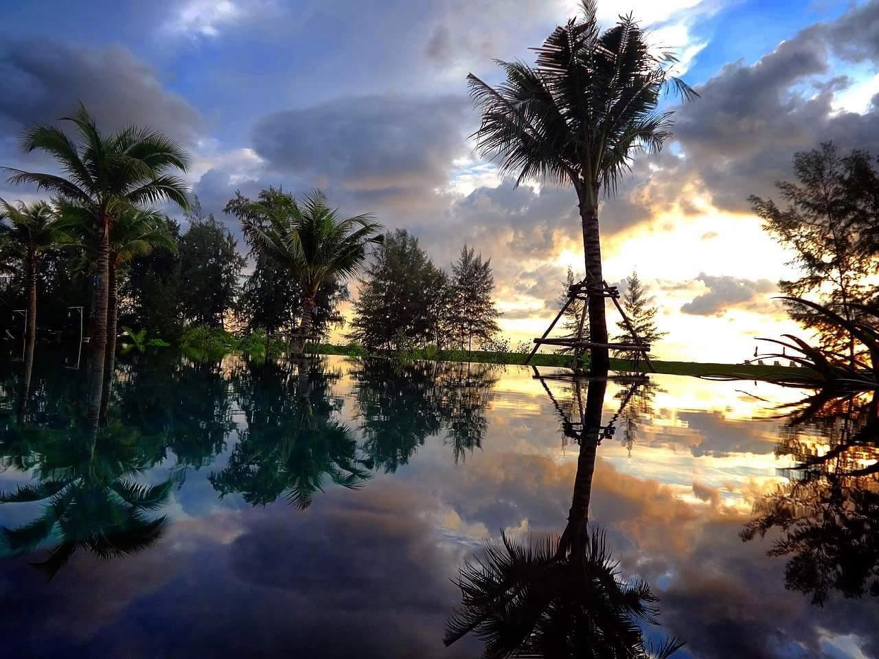 Le Coral Hideaway Beyond