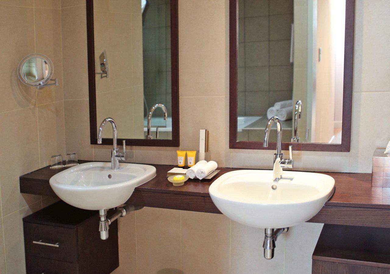 Rixos The Palm Hotel & Suites