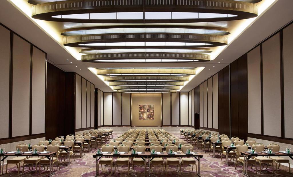 Swissôtel Al Ghurair