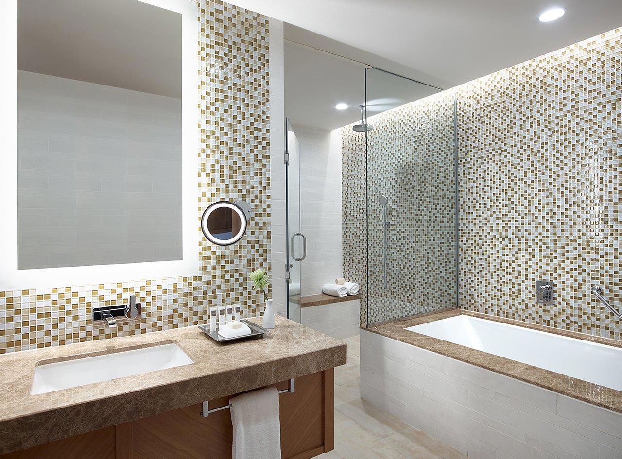 Swissôtel Al Ghurair