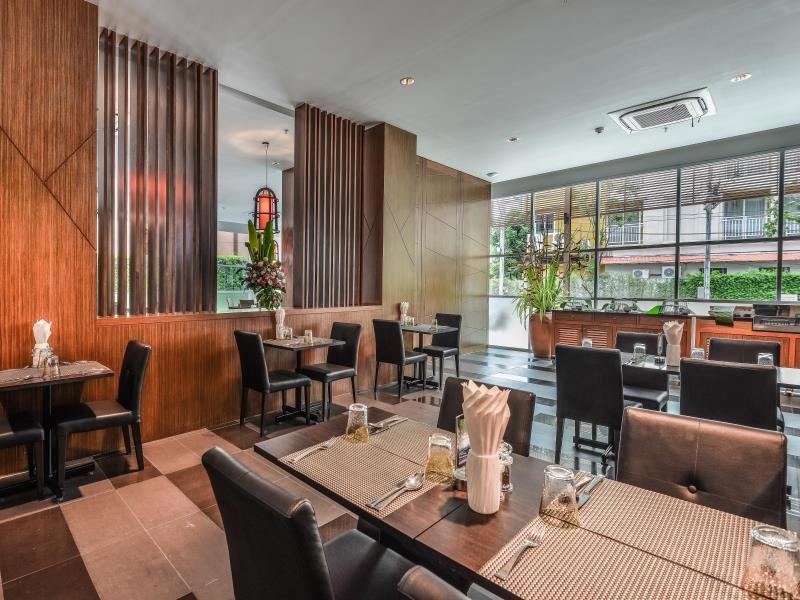 Fishermen's Harbour Urban Resort