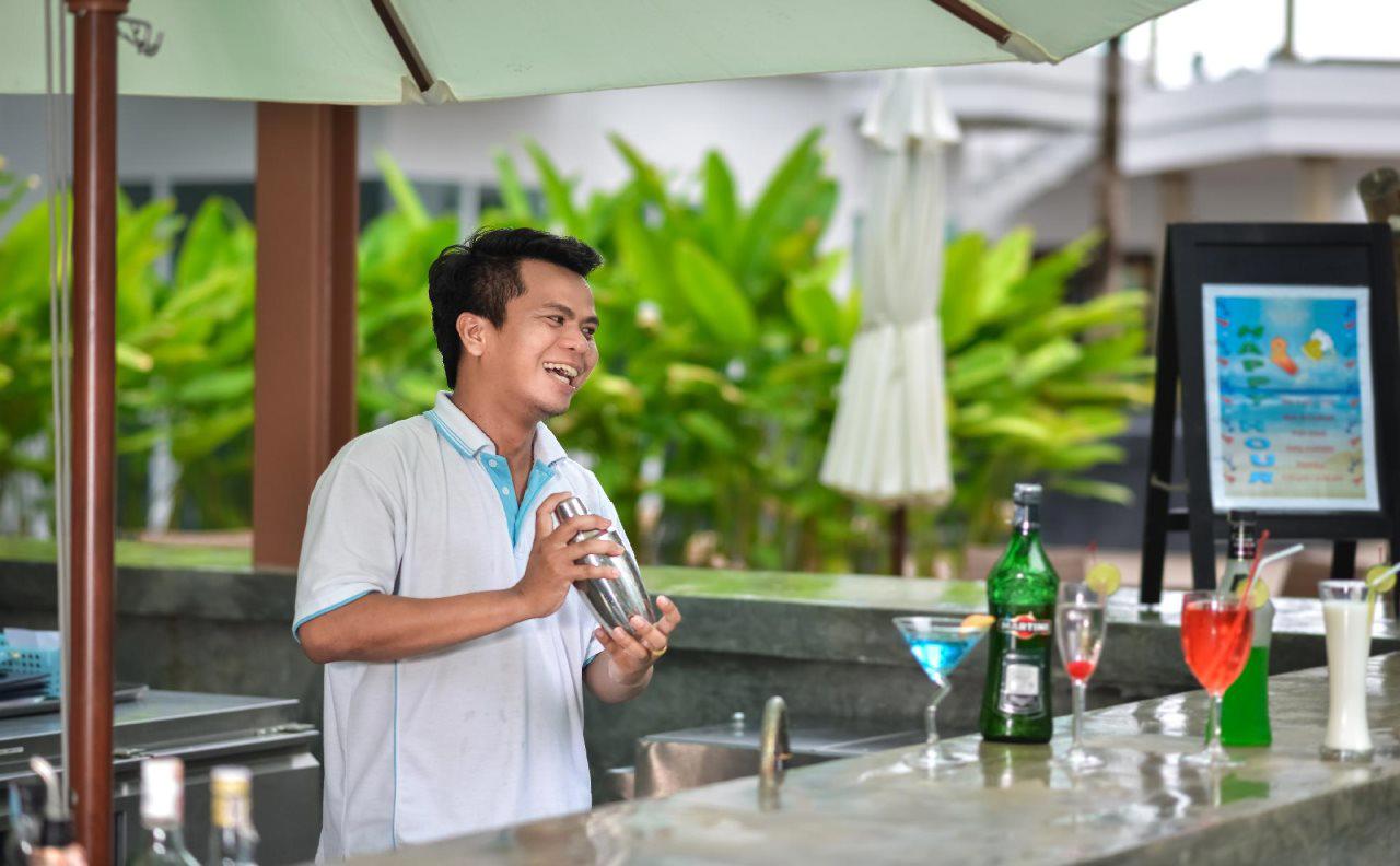 Fishermen's Harbour Urban Resort