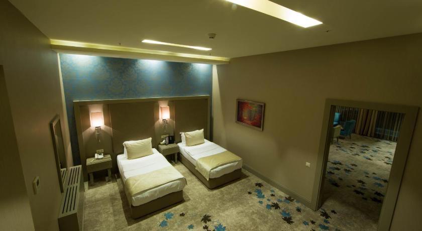 Qafqaz Tufandag Mountain Resort Hotel