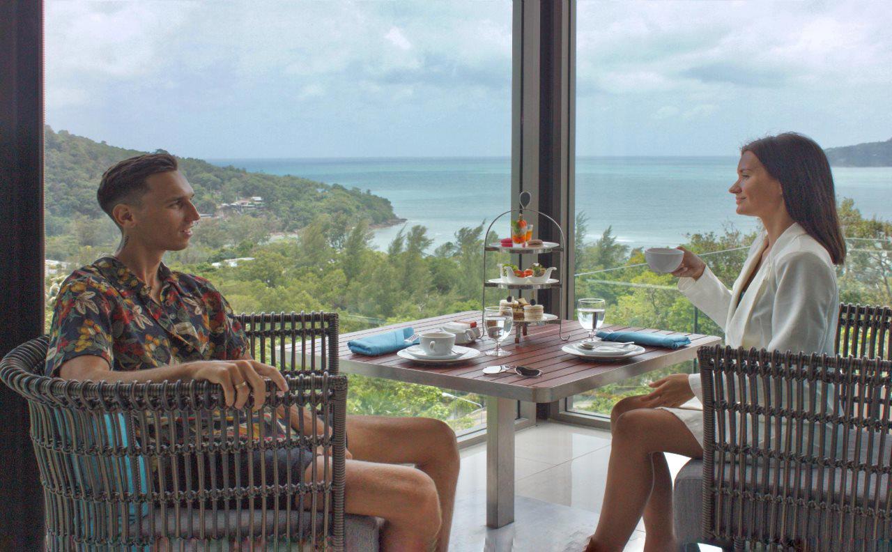 Crest Resort & Pool Villas