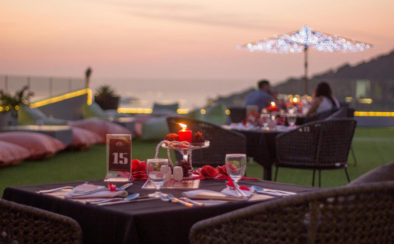 Crest Resort & Pool Villas