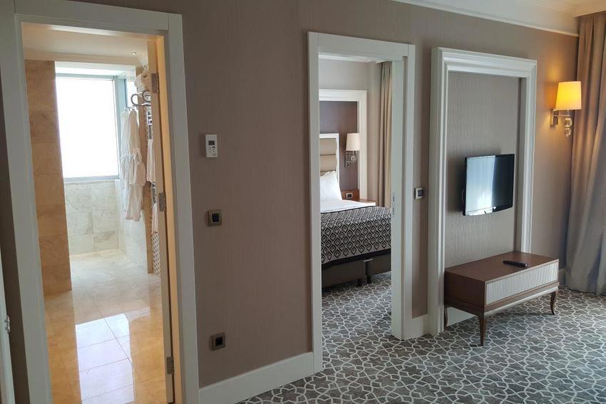 Alusso Thermal Hotel Spa & Convention Center