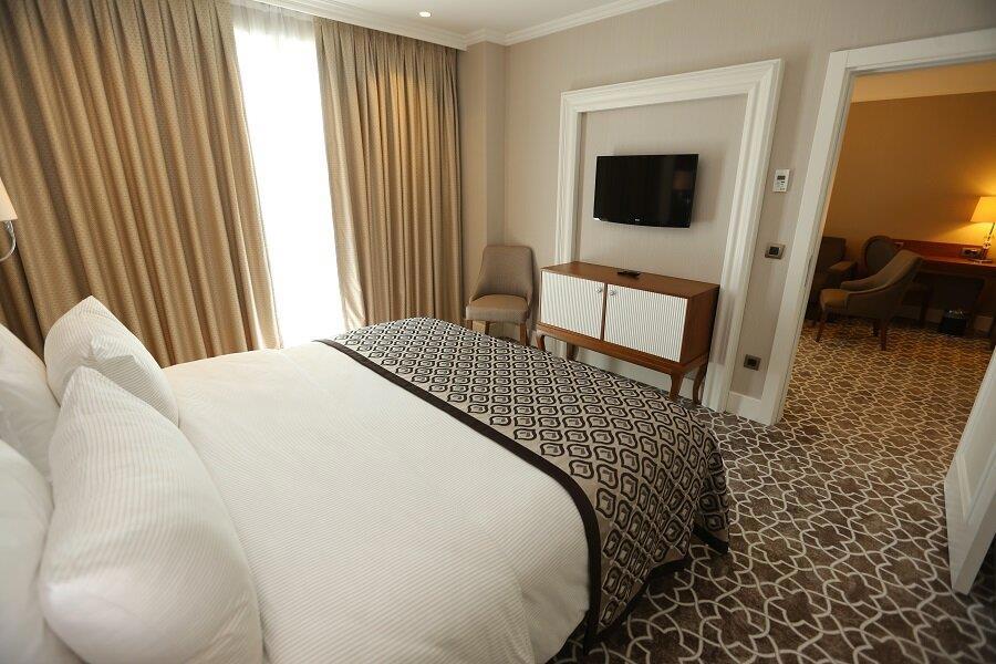 Alusso Thermal Hotel Spa & Convention Center