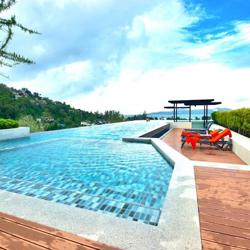 6th Avenue Surin Beach