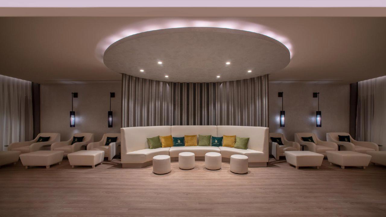 Hilton İstanbul Bakırköy