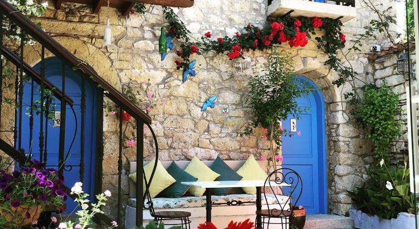 Alacati Eski Ev Hotel
