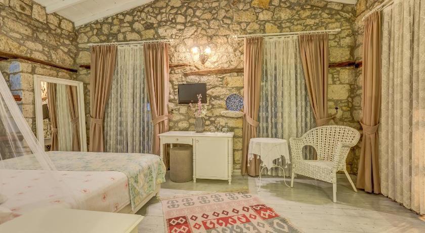 Alacati Eski Ev Hotel