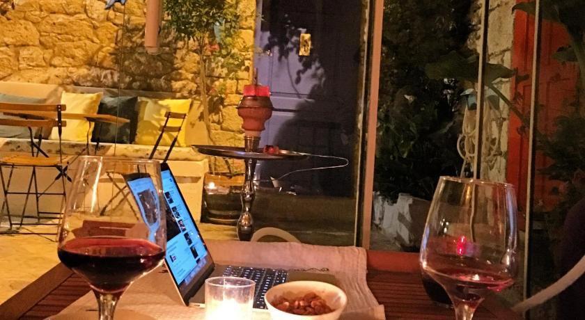 Alacati Eski Ev Hotel