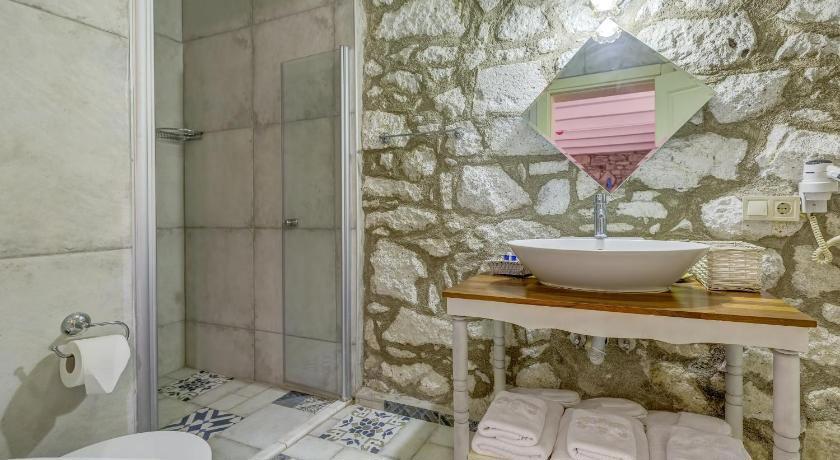Alacati Eski Ev Hotel